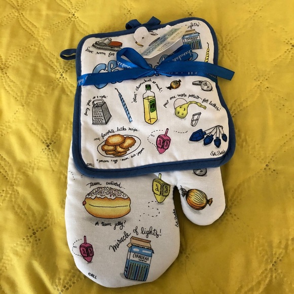 Chanukah: pot holder, oven mitt, tea towel, bag - Picture 2 of 13